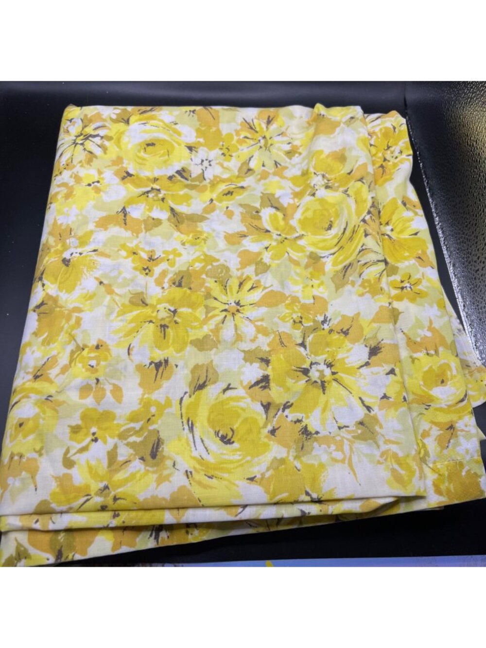 Yellow Floral Double Flat Muslin Sheet 50% Cotton 50% Kodel USA-Made Vintage